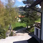 Gosciniec Rajec Райча
