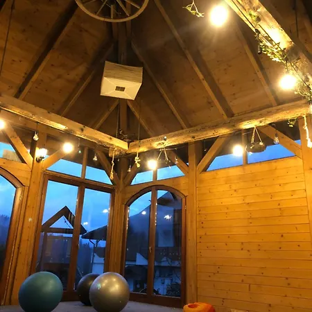 Gosciniec Rajec Alojamento de Acomodação e Pequeno-almoço 3*