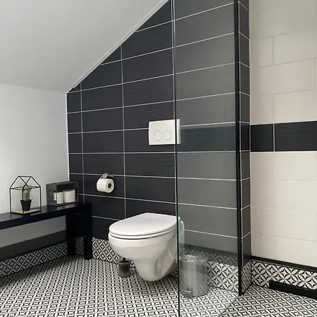 Gosciniec Rajec Couette-café 3*