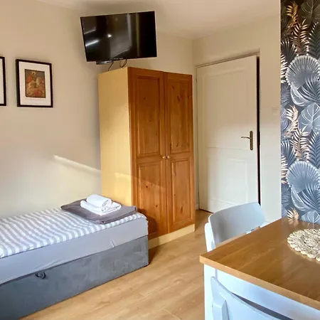 Alojamento de Acomodação e Pequeno-almoço Gosciniec Rajec 3*