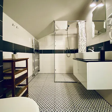 Gosciniec Rajec Alojamento de Acomodação e Pequeno-almoço