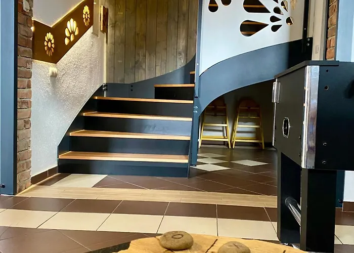 Gosciniec Rajec 3* רייצ'ה