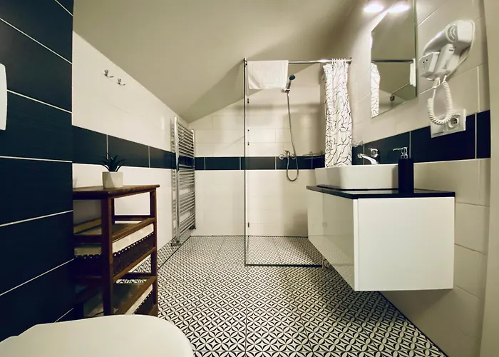 Gosciniec Rajec לינה וארוחת בוקר