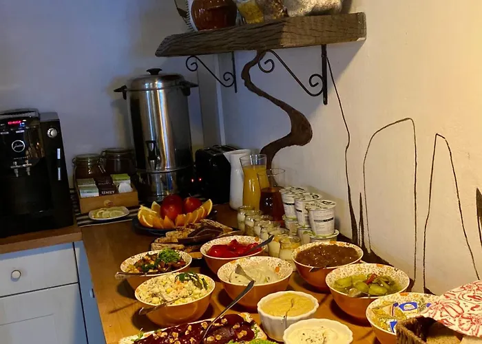 לינה וארוחת בוקר Gosciniec Rajec 3*