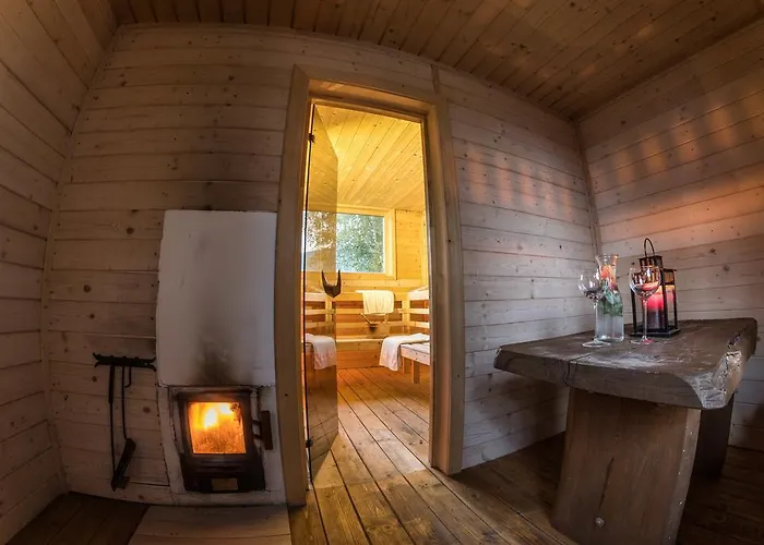 לינה וארוחת בוקר Gosciniec Rajec 3*